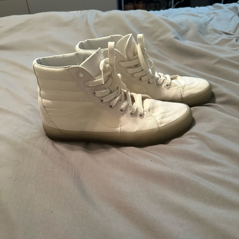 Vans Sk8-Hi Translucent Skate Shoe